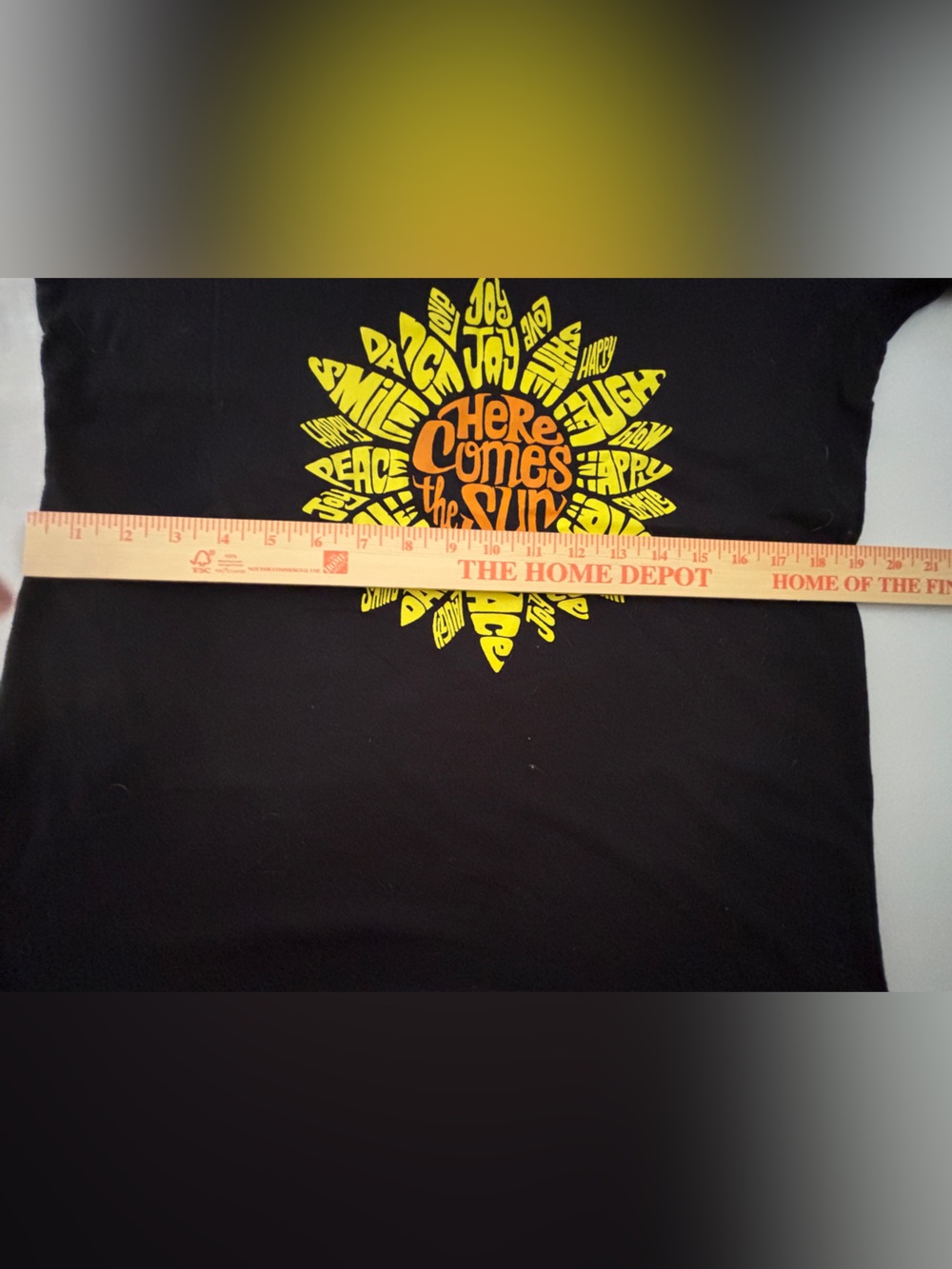 Here Comes the Sun Black Graphic Tee Women’s Size Large New with Tags - Picture 8 of 10